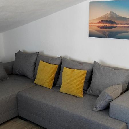 Mali Delfin Apartment สเวติยูไร ภายนอก รูปภาพ