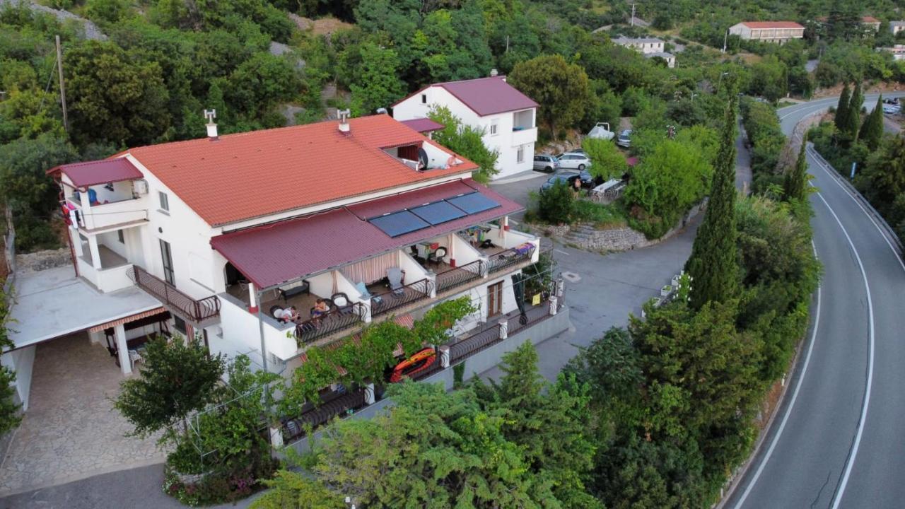 Mali Delfin Apartment สเวติยูไร ภายนอก รูปภาพ