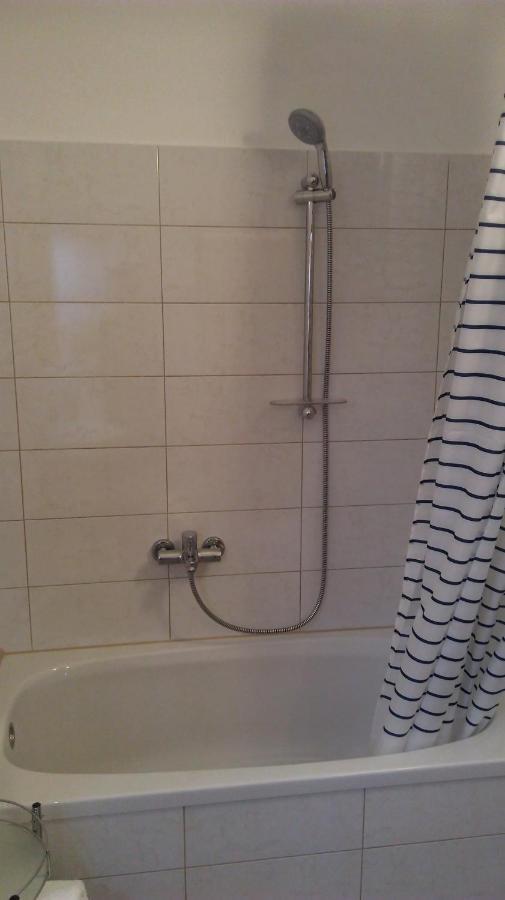 Mali Delfin Apartment สเวติยูไร ภายนอก รูปภาพ